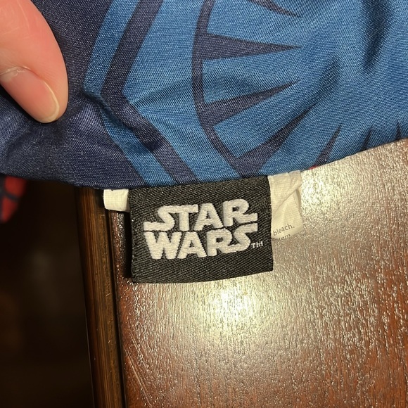 Star Wars twin comforter and fitted sheet - Picture 8 of 8